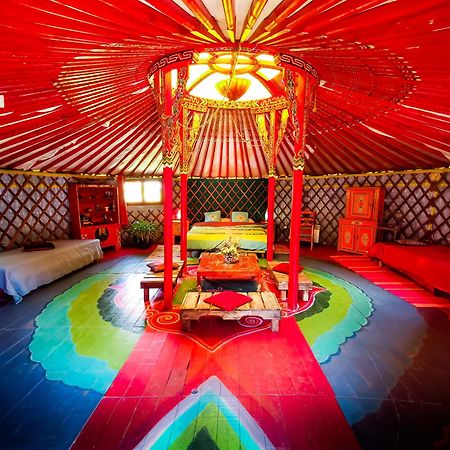 Au Bonheur Nomade Otel Livry  Dış mekan fotoğraf