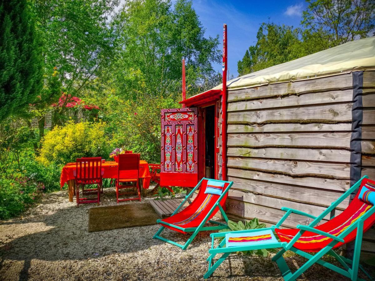 Au Bonheur Nomade Otel Livry  Dış mekan fotoğraf