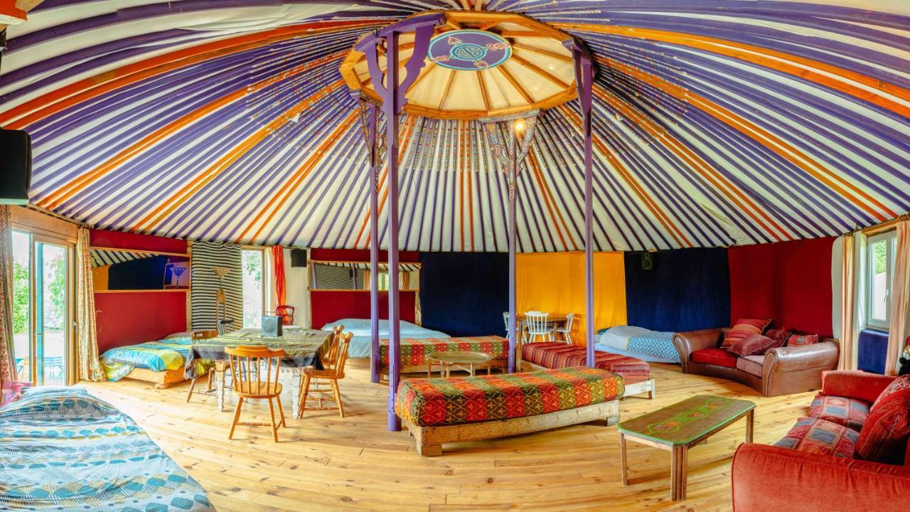 Au Bonheur Nomade Otel Livry  Dış mekan fotoğraf