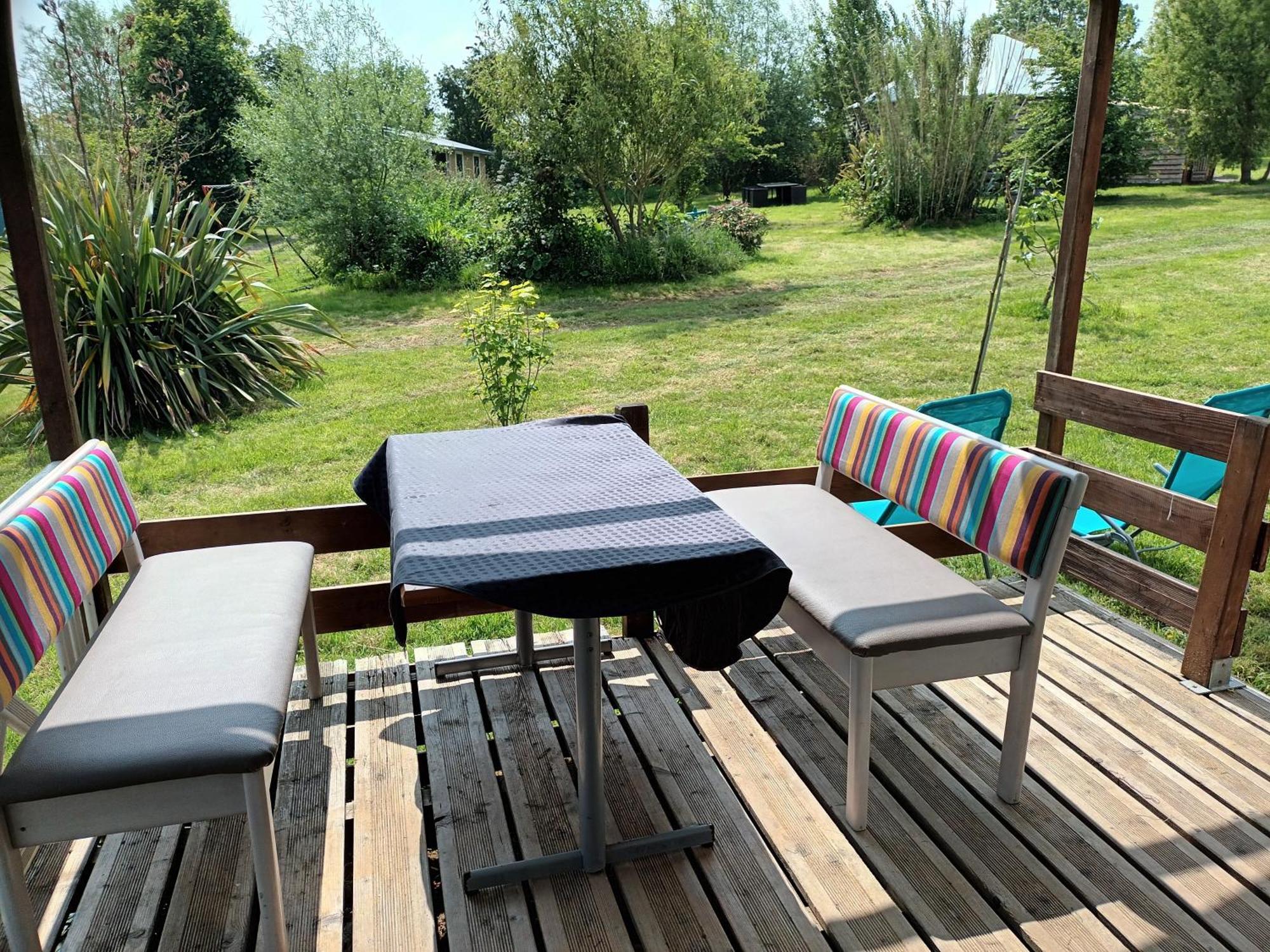 Au Bonheur Nomade Otel Livry  Oda fotoğraf