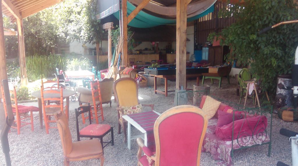 Au Bonheur Nomade Otel Livry  Dış mekan fotoğraf