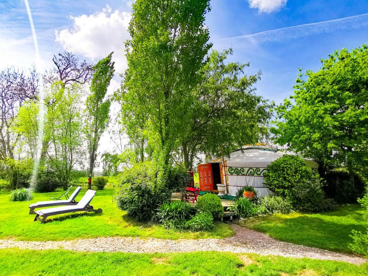 Au Bonheur Nomade Otel Livry  Dış mekan fotoğraf